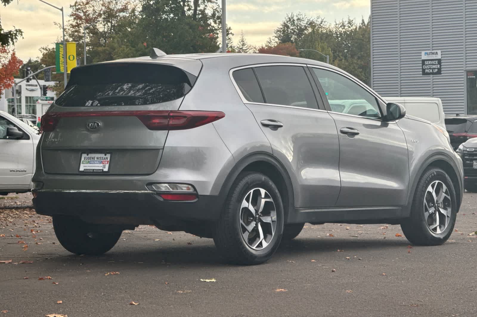 Used 2021 Kia Sportage LX AWD/4WD image 2