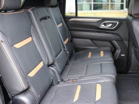 Used 2023 GMC Yukon XL AT4 image 21