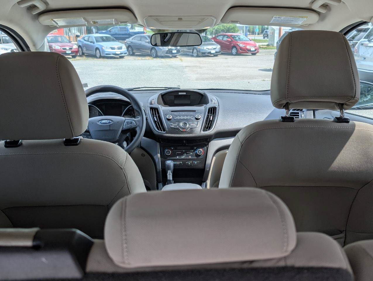 Used 2017 Ford Escape SE FWD image 7