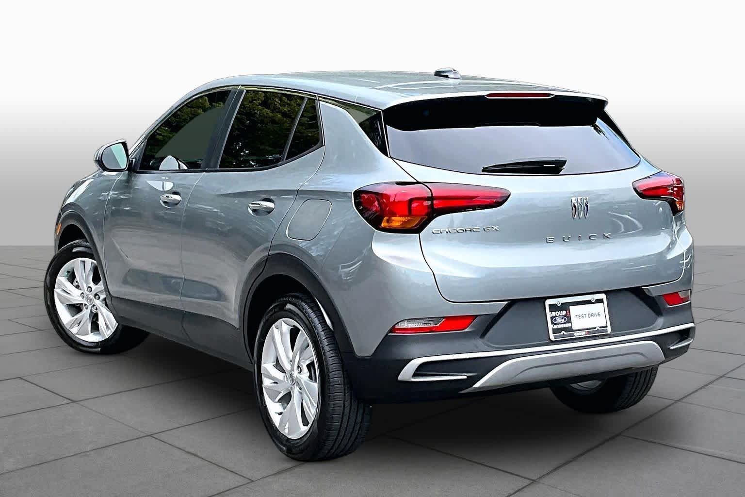 Used 2024 Buick Encore GX Preferred FWD image 12