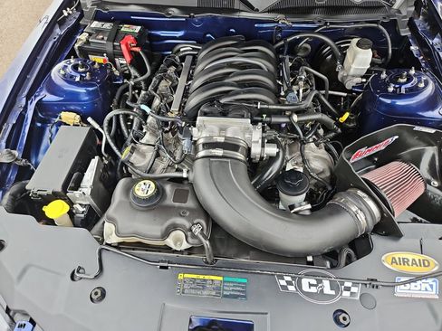 Used 2010 Ford Mustang GT RWD image 20