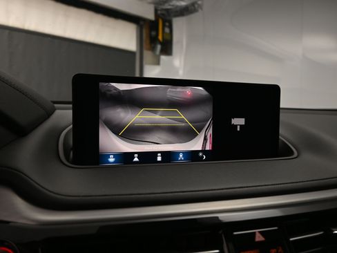 Used 2022 Acura MDX SH-AWD w/ Technology Package image 13