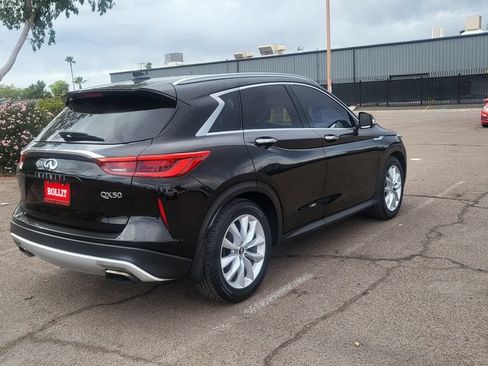 Used 2019 INFINITI QX50 Essential w/ Premium Heat Package FWD image 10