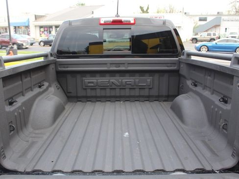 Used 2018 GMC Canyon Denali w/ LPO, Gearon Bar Package image 20