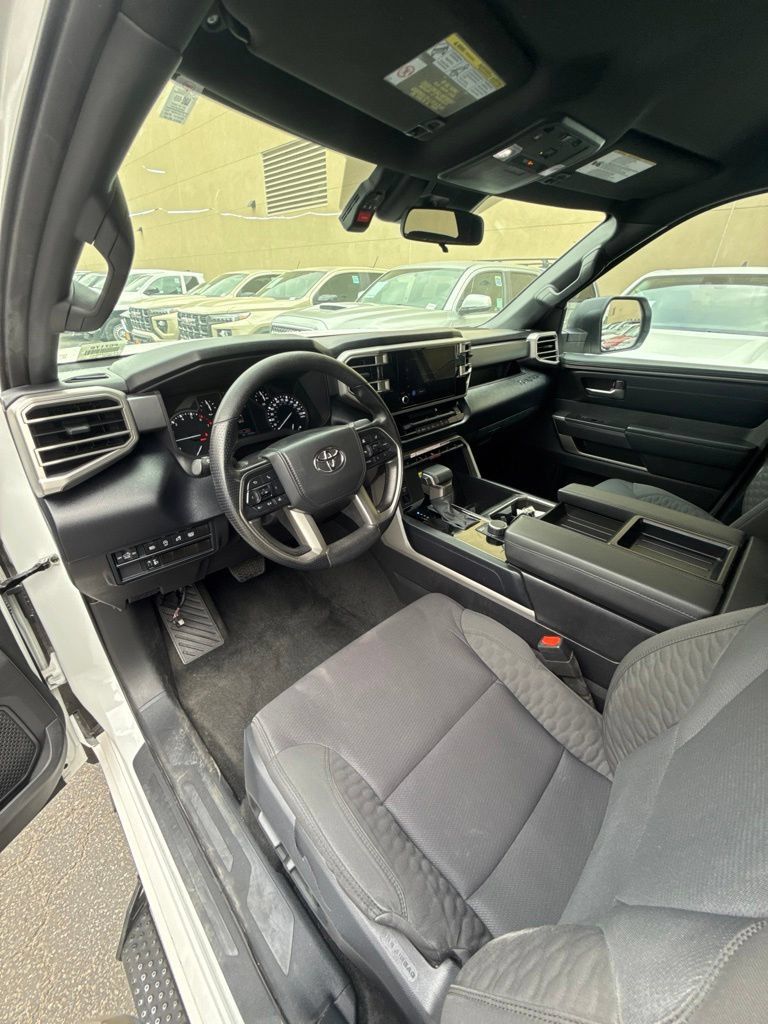 Used 2025 Toyota Tundra SR5 RWD image 12