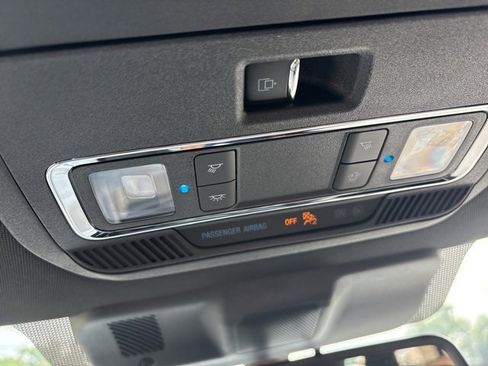 Used 2024 Ford F150 Lariat w/ FX4 Off-Road Package image 14