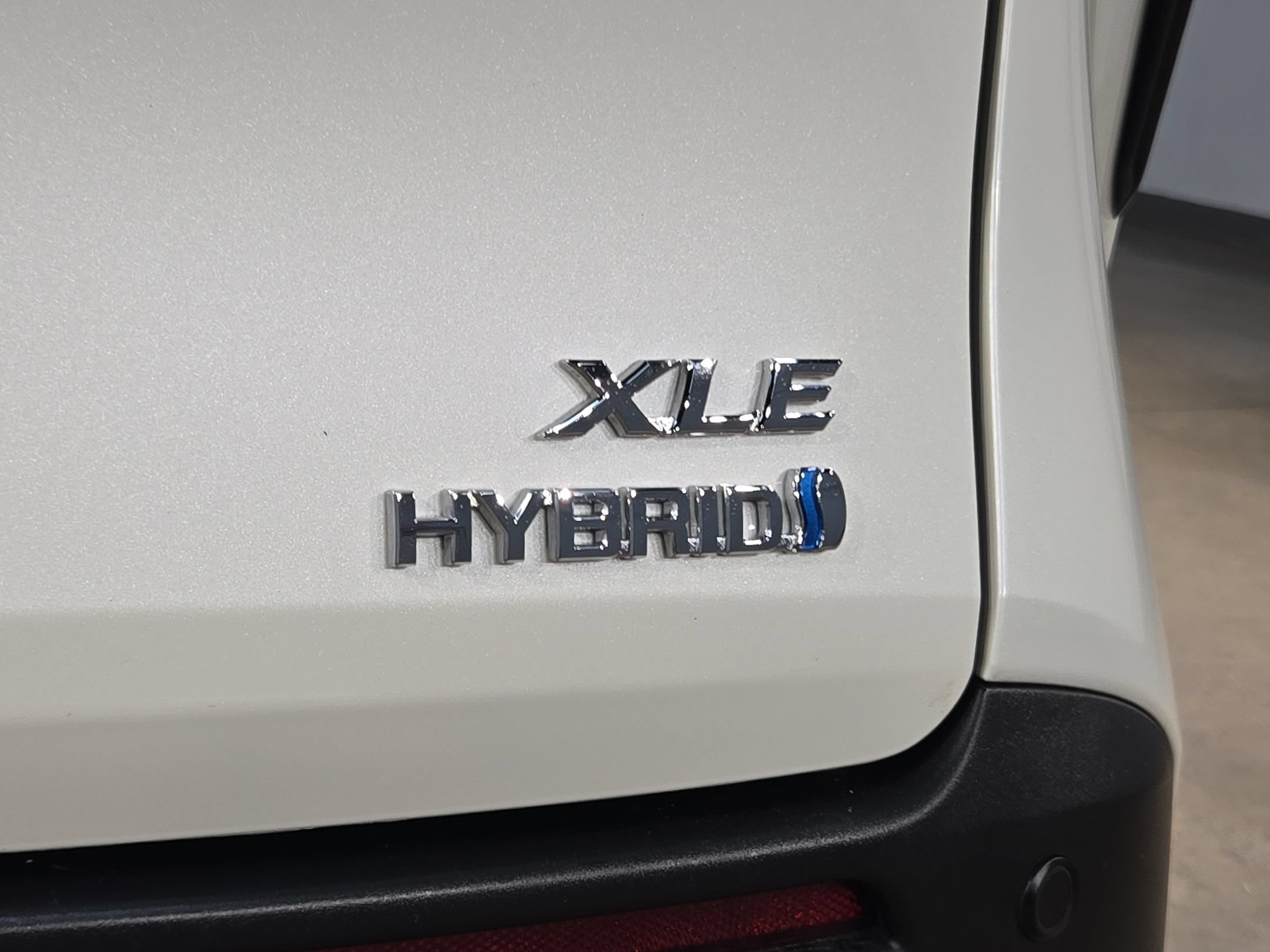 Used 2021 Toyota Sienna XLE FWD image 36