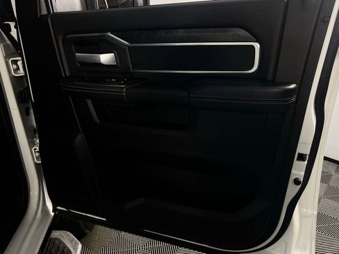 Used 2024 RAM 2500 Big Horn w/ Bed Utility Group image 27