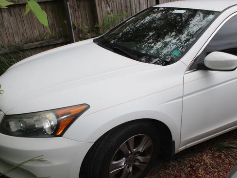 Used 2012 Honda Accord SE image 1