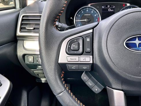 Used 2017 Subaru Crosstrek 2.0i Premium image 18