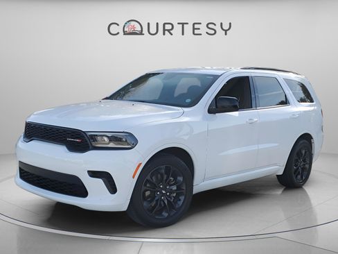 Certified 2025 Dodge Durango GT w/ Blacktop Package image 1