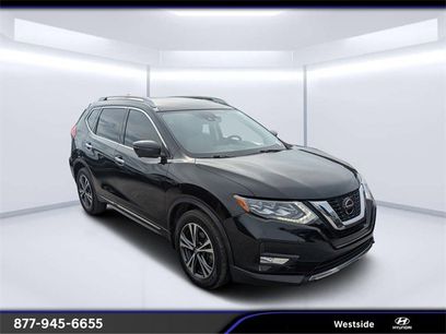 Used 2018 Nissan Rogue SL w/ Premium Package