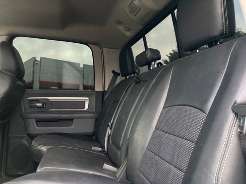 Used 2017 RAM 1500 Lone Star AWD/4WD image 10