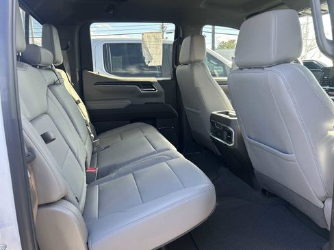 Used 2024 GMC Sierra 1500 SLT w/ SLT Premium Plus Package AWD/4WD image 25