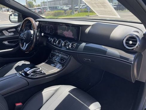 Used 2020 Mercedes-Benz E 350 Sedan image 30