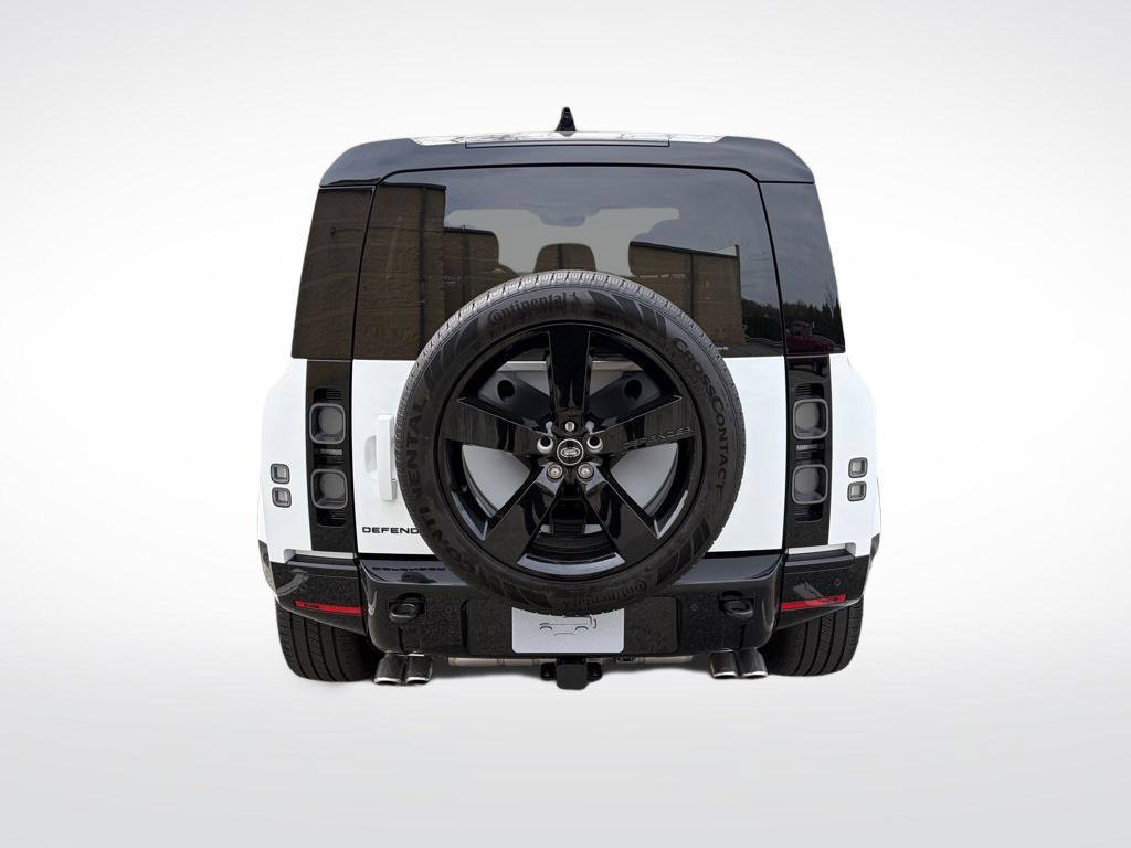 New 2025 Land Rover Defender 110 V8 AWD/4WD image 7