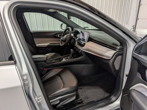 Used 2025 Jeep Compass Limited AWD/4WD image 27