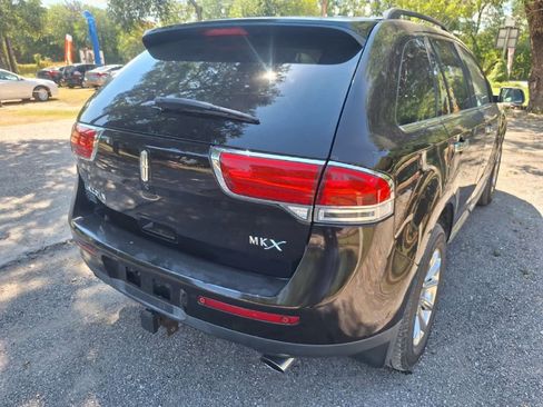 Used 2014 Lincoln MKX FWD w/ Equipment Group 101A image 4