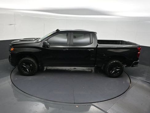 Used 2025 Chevrolet Silverado 1500 Custom Trail Boss AWD/4WD image 18