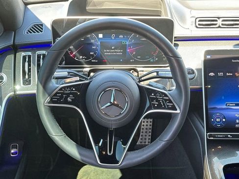Used 2025 Mercedes-Benz S 580 4MATIC Sedan image 20