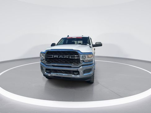 Used 2020 RAM 2500 Tradesman AWD/4WD image 3