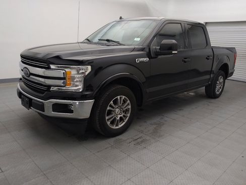 Used 2019 Ford F150 Lariat RWD image 2