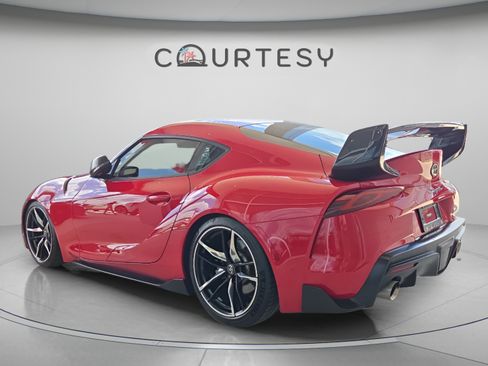 Used 2022 Toyota Supra RWD image 2