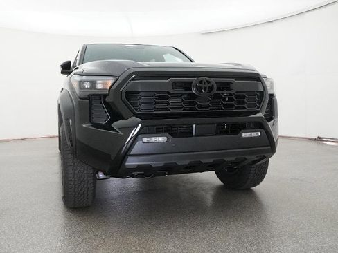 New 2026 Toyota Tacoma TRD Off-Road image 8
