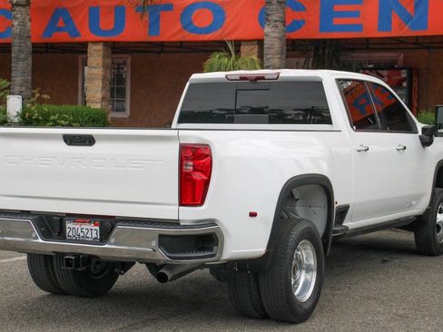 Used 2023 Chevrolet Silverado 3500 LTZ w/ LTZ Convenience Package AWD/4WD image 12