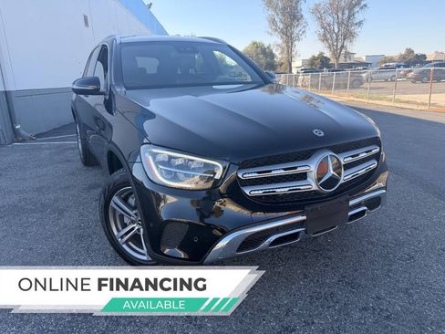 Used 2022 Mercedes-Benz GLC 300 image 2