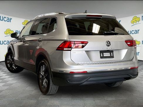 Used 2023 Volkswagen Tiguan SE AWD/4WD image 4