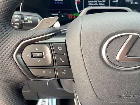 New 2026 Lexus TX 500h AWD image 24