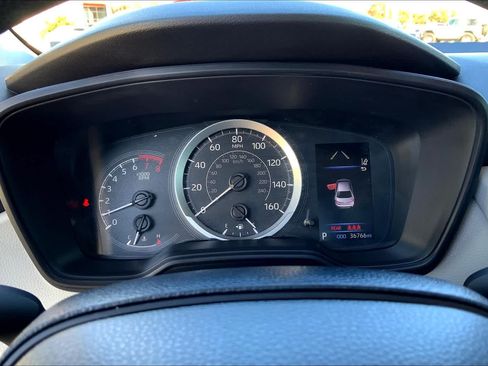 Used 2021 Toyota Corolla LE FWD image 26