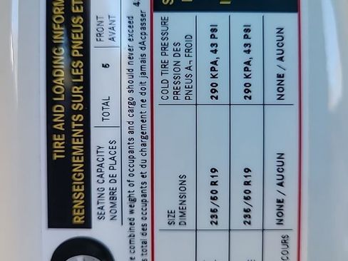 Used 2025 Mercedes-Benz GLB 250 image 19