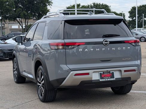 Certified 2024 Nissan Pathfinder Platinum w/ Cargo Package FWD image 4