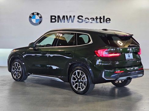 Used 2025 BMW X1 xDrive28i w/ Convenience Package AWD/4WD image 4