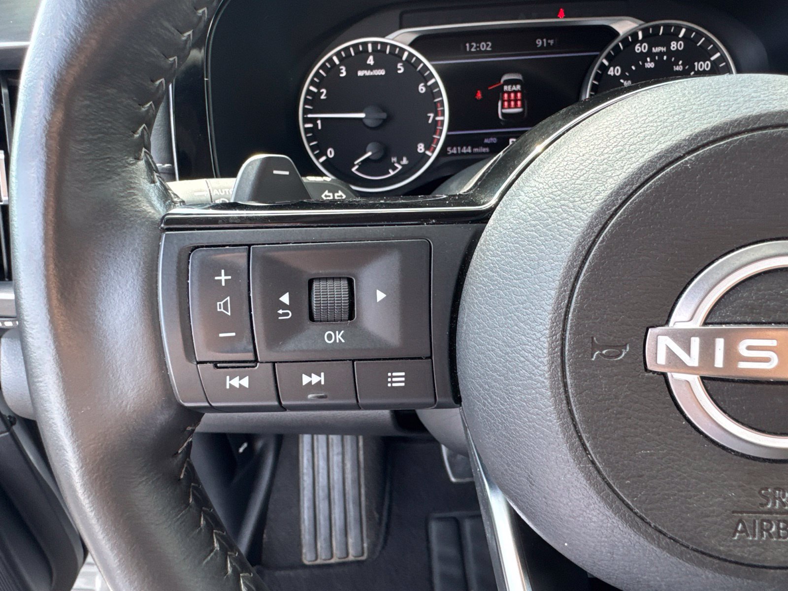 Used 2025 Nissan Pathfinder SL AWD/4WD image 24