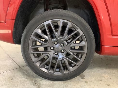 Used 2022 Jeep Compass Limited image 10