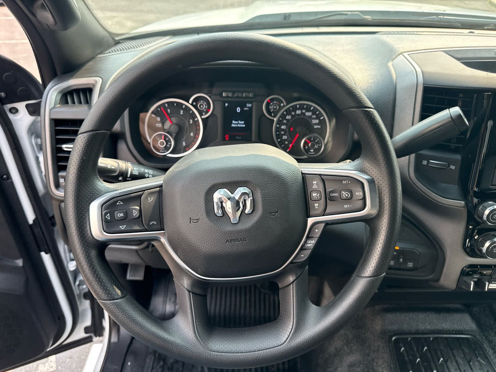 New 2026 RAM 5500 Tradesman w/ Chrome Appearance Group AWD/4WD image 20