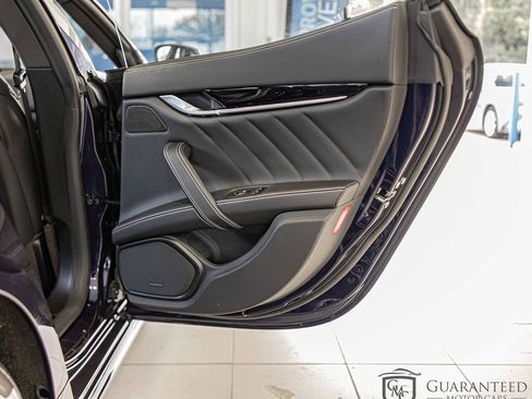 Used 2021 Maserati Ghibli S GranLusso image 46
