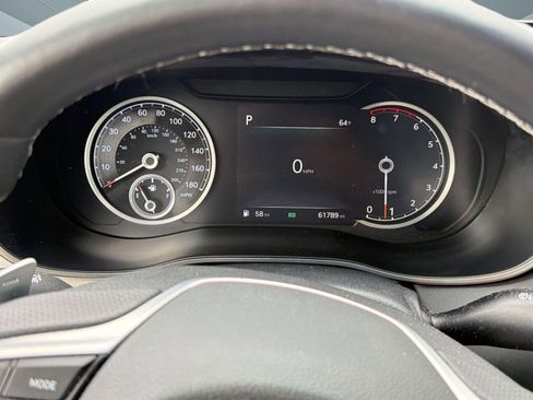 Used 2022 Genesis G70 3.3T image 18