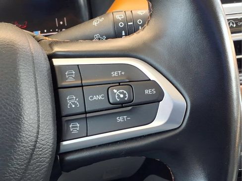 Used 2022 Jeep Compass Limited w/ Elite Group AWD/4WD image 24
