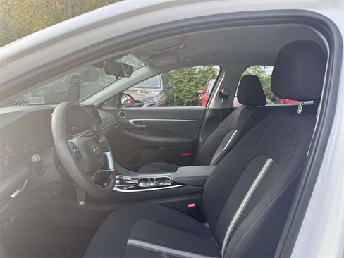 Certified 2022 Hyundai Sonata SE w/ Cargo Package image 14