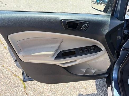 Used 2021 Ford EcoSport S AWD/4WD image 11