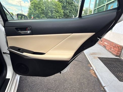 Used 2015 Lexus IS 250 AWD w/ Premium Package image 19
