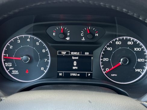 Used 2019 GMC Acadia SLE FWD image 20