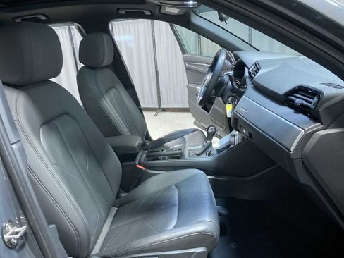 Used 2019 Audi Q3 2.0T Premium image 13