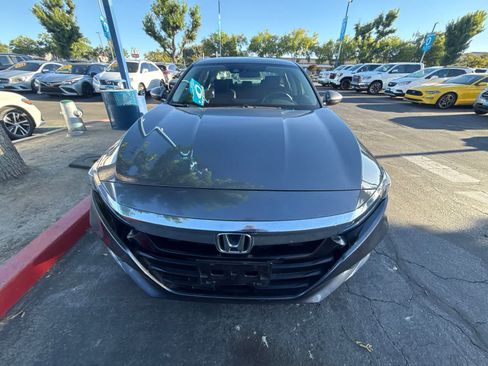 Used 2020 Honda Accord LX image 2