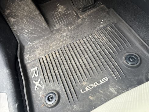 Used 2023 Lexus RX 350 AWD w/ Accessory Package (Z1) image 17