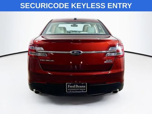 Used 2014 Ford Taurus SEL w/ Equipment Group 201A image 8
